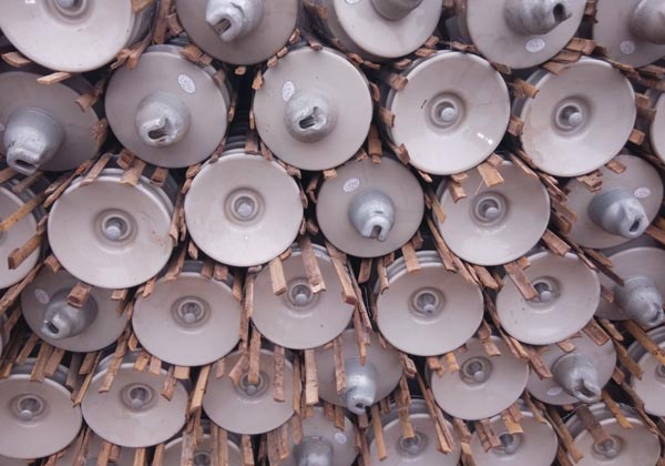 Porcelain insulators XWP